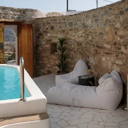 Villa Naxos Heritage Ano Sangrion