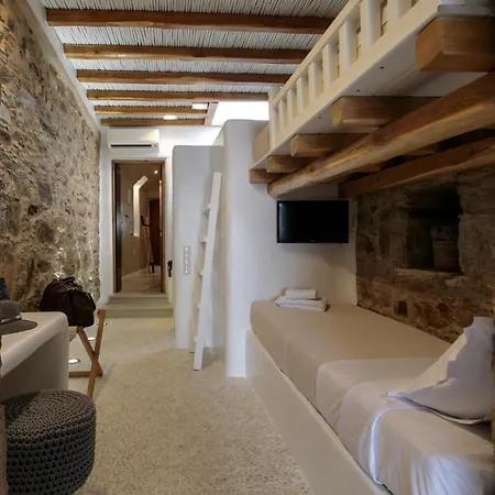 Villa Naxos Heritage Ano Sangrion